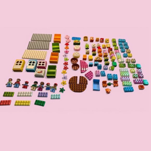 125+‎ Piece Lot Lego Duplo-Grocery Store/Food Pieces, Furniture, Figures & More - Picture 1 of 9